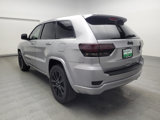Used 2020 Jeep Grand Cherokee Altitude image 5