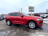 Used 2019 Volvo XC60 T5 Momentum image 3