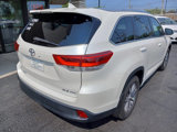 Used 2018 Toyota Highlander XLE image 2