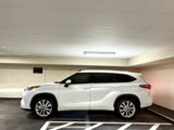 Used 2022 Toyota Highlander Limited image 2