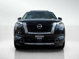 New 2025 Nissan Pathfinder Platinum image 2