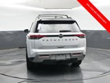 New 2025 Nissan Pathfinder Platinum image 4
