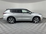 New 2025 Mitsubishi Outlander SEL image 3