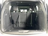 New 2025 Chrysler Pacifica Select image 2