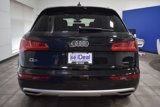 Used 2020 Audi Q5 2.0T Premium w/ Convenience Package image 3