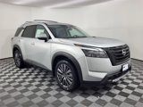 New 2025 Nissan Pathfinder SL w/ SL Premium Package image 4