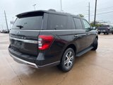 Used 2024 Ford Expedition Limited image 4
