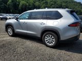 Used 2025 Toyota Grand Highlander AWD image 3