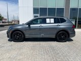 Certified 2024 Volkswagen Tiguan SE R-Line image 2
