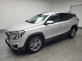 Used 2022 GMC Terrain SLT w/ Infotainment Package II image 2