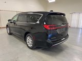 New 2025 Chrysler Pacifica Select image 6