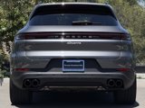 Used 2025 Porsche Cayenne image 6