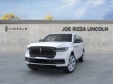 New 2025 Lincoln Navigator Reserve image 2
