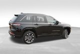 Certified 2024 Jeep Grand Cherokee Overland w/ Advanced Protech Group III image 4