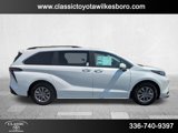 New 2025 Toyota Sienna XLE image 4
