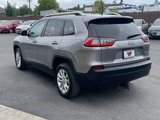 Used 2019 Jeep Cherokee Latitude w/ Popular Appearance Group image 5