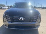 New 2025 Hyundai Tucson SEL image 2