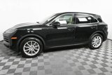 Used 2025 Porsche Cayenne image 2