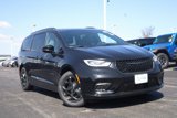 New 2025 Chrysler Pacifica Premium image 2