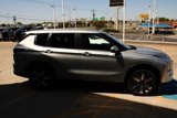 New 2025 Mitsubishi Outlander SE image 5