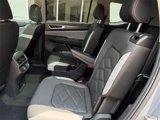 New 2025 Volkswagen Atlas Peak Edition SE image 5