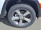 New 2025 Jeep Grand Cherokee Limited w/ Luxury Tech Group II image 5