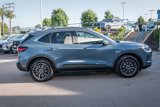 Used 2025 Ford Escape SE image 4