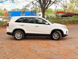 Used 2015 Kia Sorento LX image 4