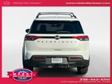 New 2025 Nissan Pathfinder SV w/ SV Premium Package image 5