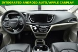 Used 2023 Chrysler Pacifica Touring-L image 3