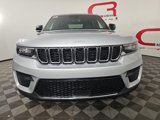 New 2025 Jeep Grand Cherokee Laredo X w/ Luxury Tech Group I image 2