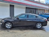 Used 2022 Chevrolet Malibu LT image 2
