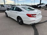 Used 2021 Honda Accord Touring image 5