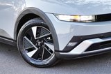 New 2025 Hyundai Ioniq 5 SE image 4