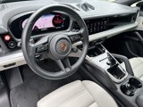 Certified 2024 Porsche Cayenne Coupe image 4