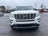 Used 2017 Ford Explorer XLT image 4
