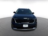Used 2024 Kia Sorento S image 4