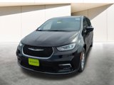 New 2026 Chrysler Pacifica Select image 2