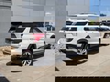 Certified 2023 Ford Explorer Platinum w/ Technology Package image 4