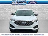 Used 2024 Ford Edge SE image 2