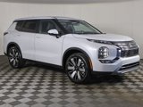 New 2025 Mitsubishi Outlander SE image 2