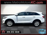 Used 2019 Kia Sorento AWD V6 image 2