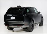New 2025 Land Rover Range Rover SE image 2