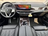 New 2026 BMW X7 xDrive40i w/ Premium Package image 2