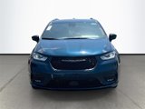 New 2025 Chrysler Pacifica Select image 2