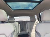 Used 2021 Volkswagen Atlas SEL Premium image 2