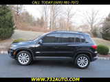 Used 2017 Volkswagen Tiguan Limited w/ Premium Package image 2