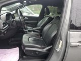 Used 2021 Chrysler Pacifica Touring-L w/ Premium & Safety Sphere Group image 2