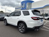 New 2025 Honda Pilot Touring image 3