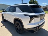 Used 2024 Chevrolet Traverse RS image 3